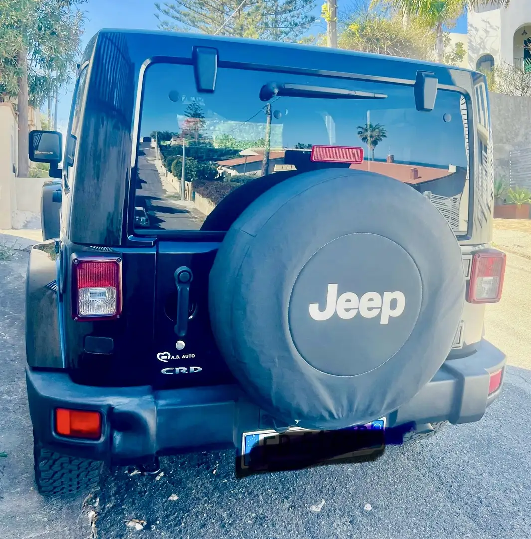 Jeep Wrangler 3p 2.8 crd Sahara auto - 2