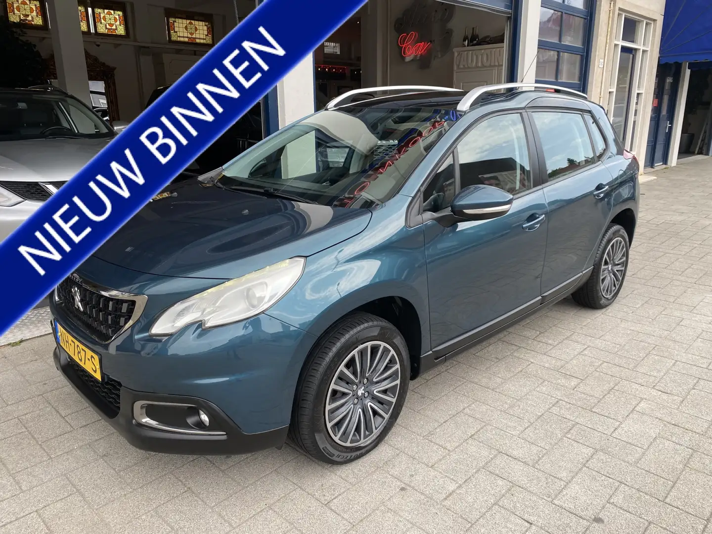 Peugeot 2008 1.2 PureTech Blue Lion NAVI/PANO/AIRCO/CRUISE/NL A Groen - 1