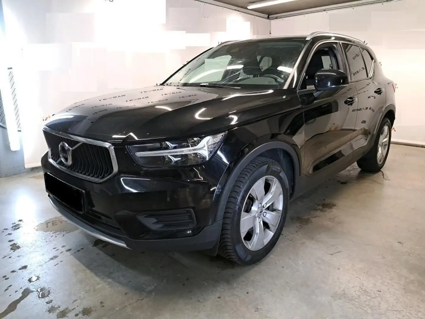 Volvo XC40 Momentum Pro Aut AHK DAB GRA Navi Kamera Schwarz - 1