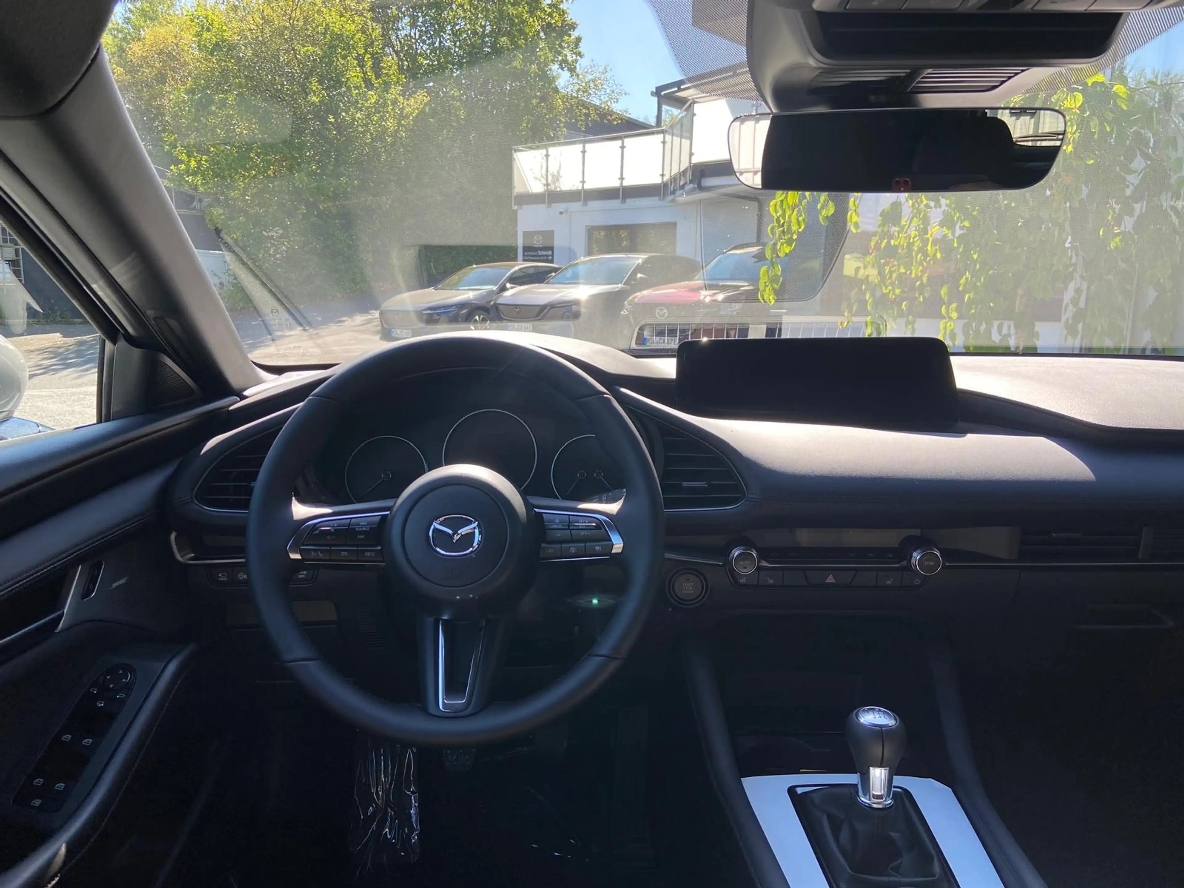 Mazda 3 2.0L e-SKYACTIV X 186ps — photo 9