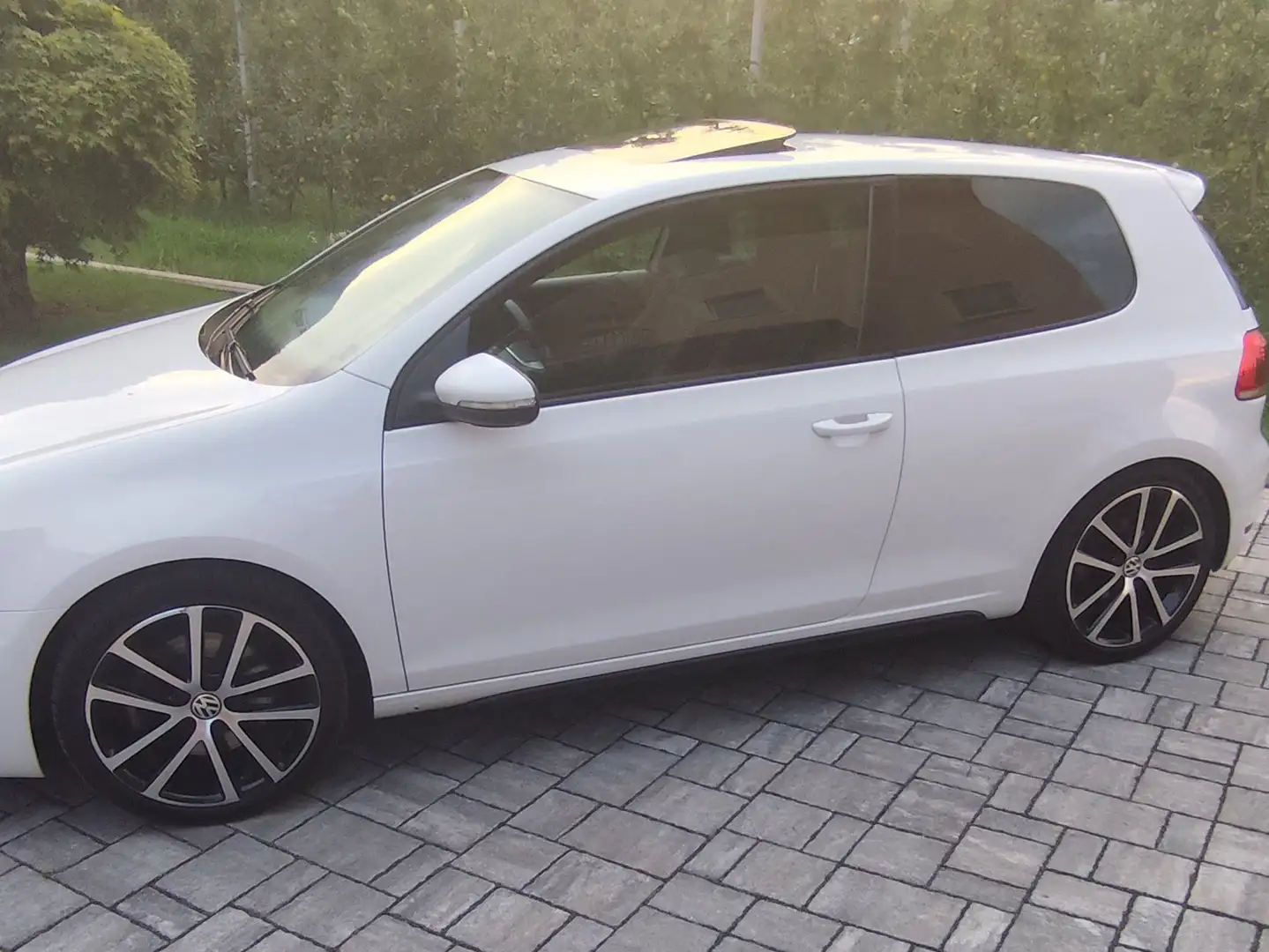 Volkswagen Golf GTD - 2
