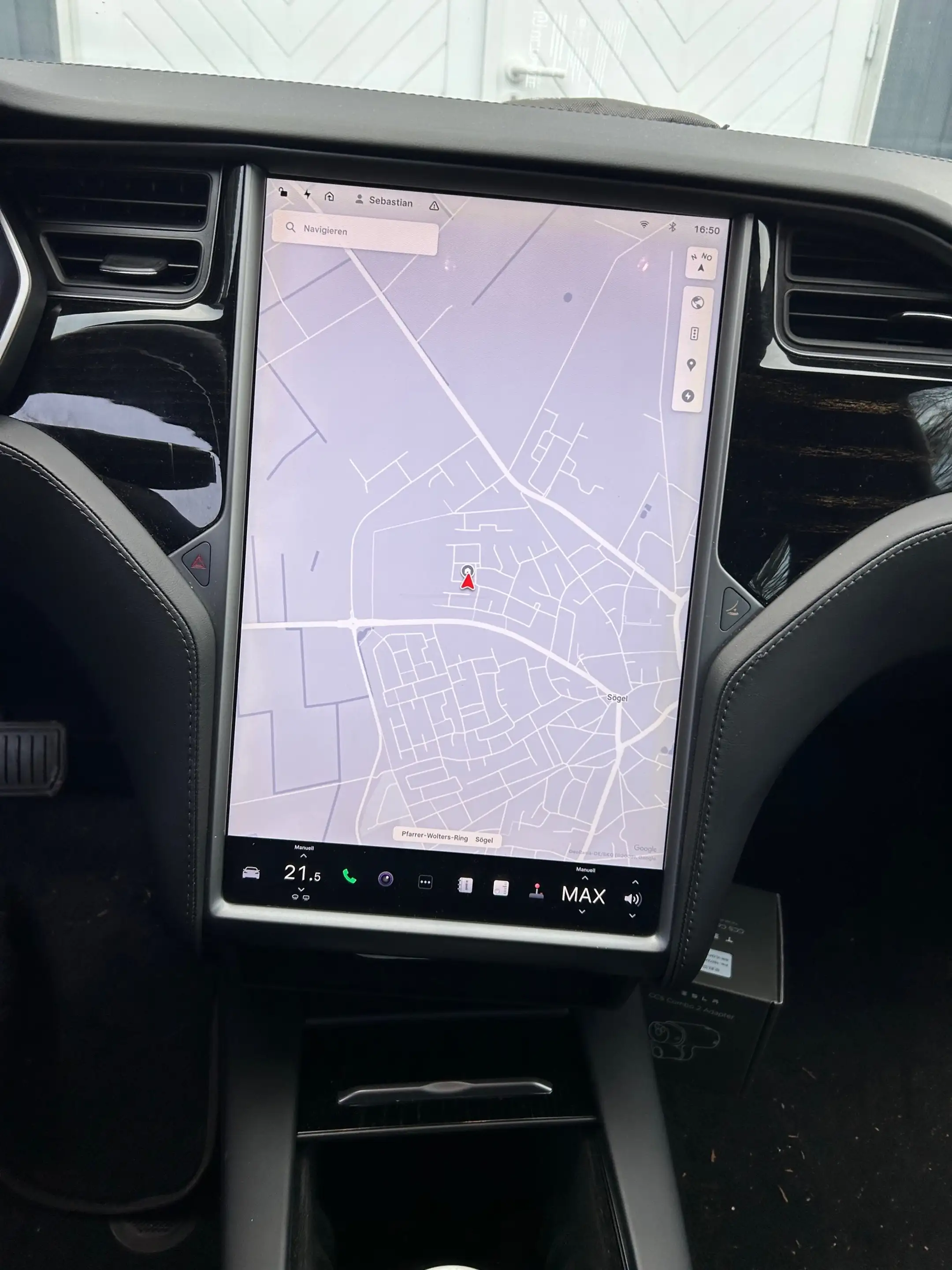 Tesla Model S Model S 75D Allradantrieb — photo 7
