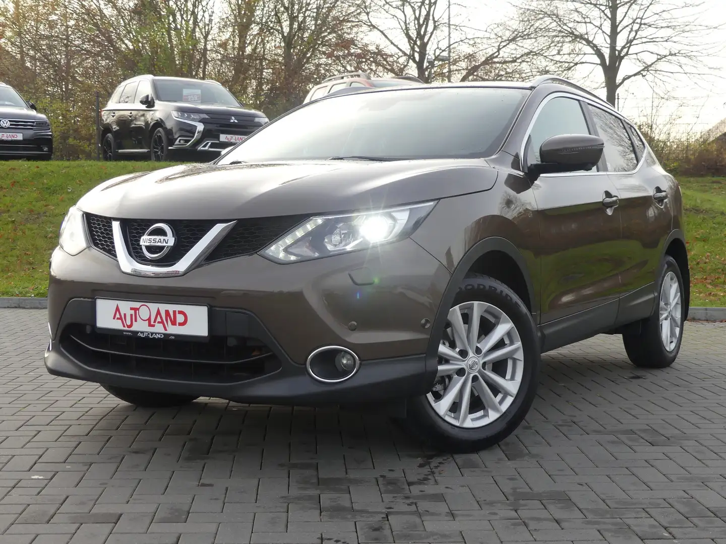 Nissan Qashqai 1.6 Acenta Navi Totwinkel Kamera Brun - 2