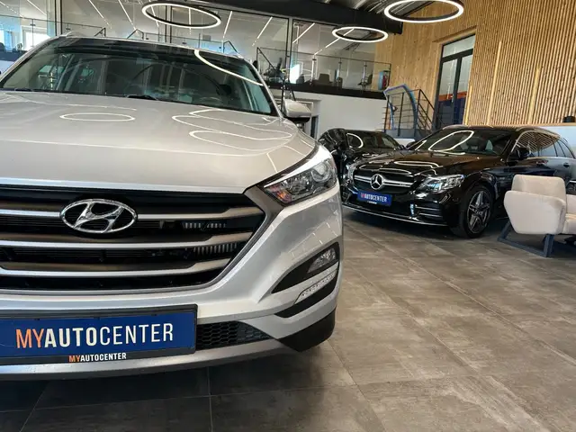 Hyundai Tucson view 21