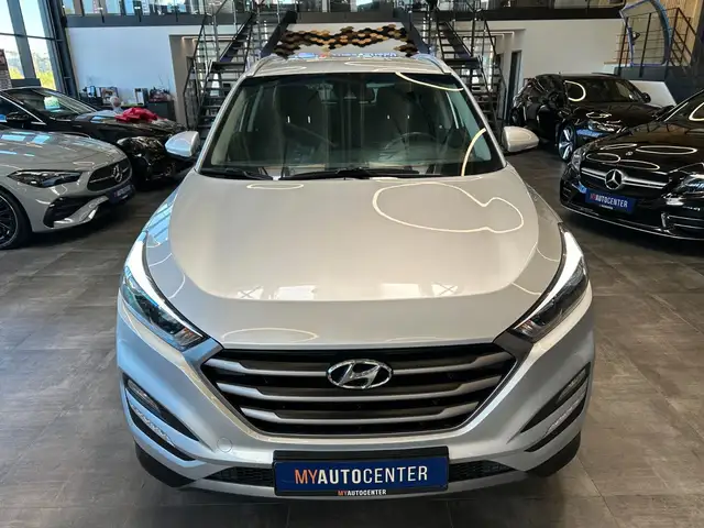 Hyundai Tucson view 22