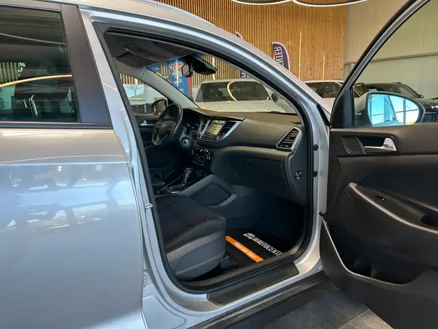 Hyundai Tucson view 9