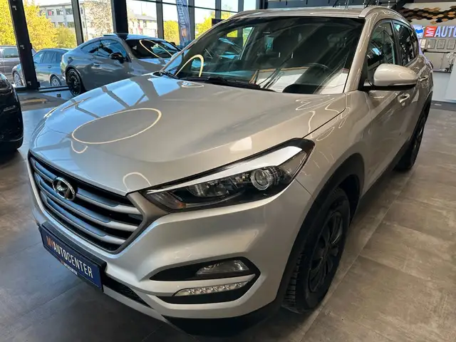 Hyundai Tucson view 23
