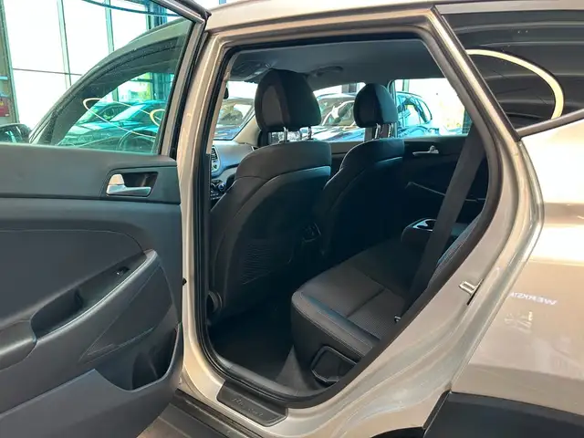 Hyundai Tucson view 29
