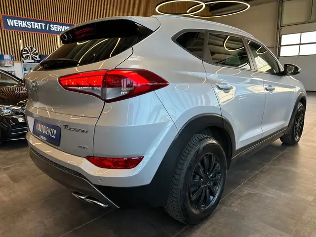 Hyundai Tucson view 17