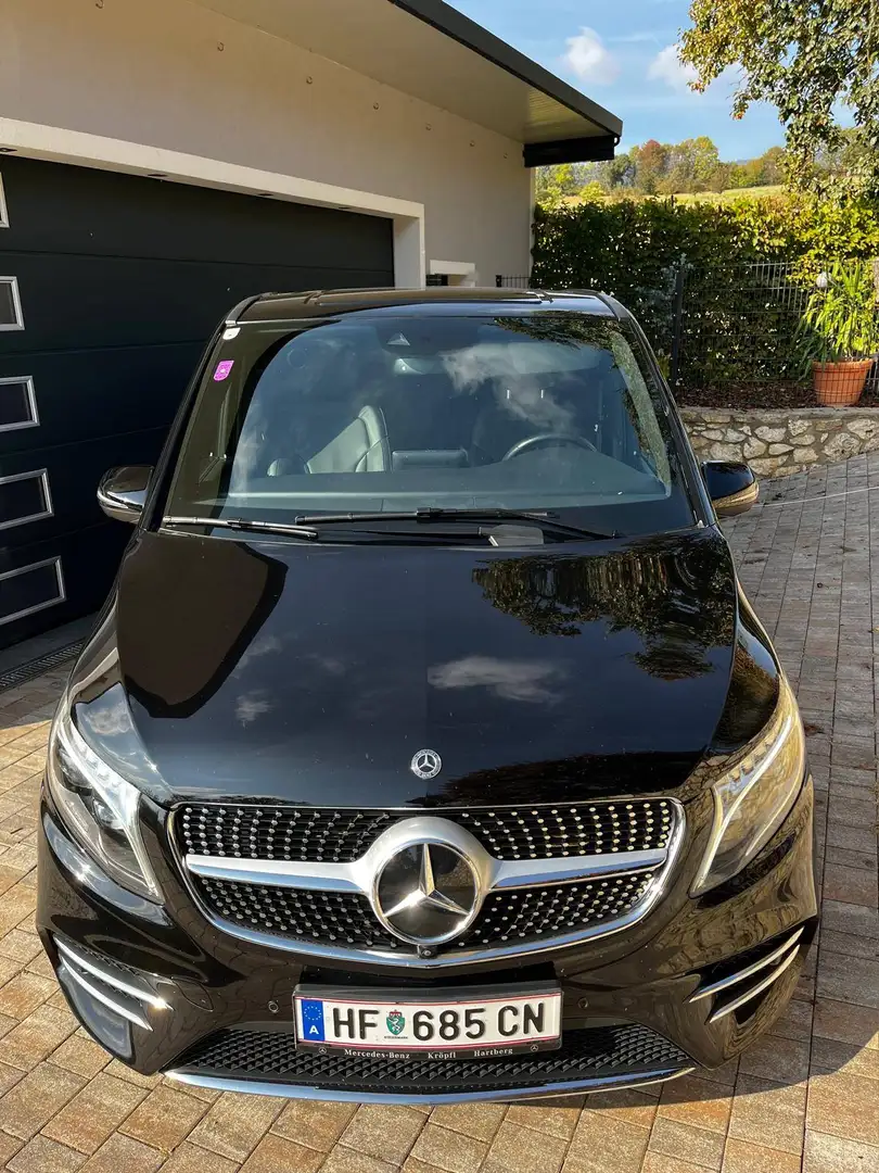Mercedes-Benz V 300 V 300 d Kombi 4MATIC lang Business Van AMG Paket Schwarz - 2