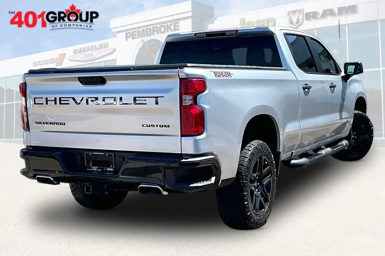 Chevrolet Silverado 1500 снимка Chevrolet Silverado 1500