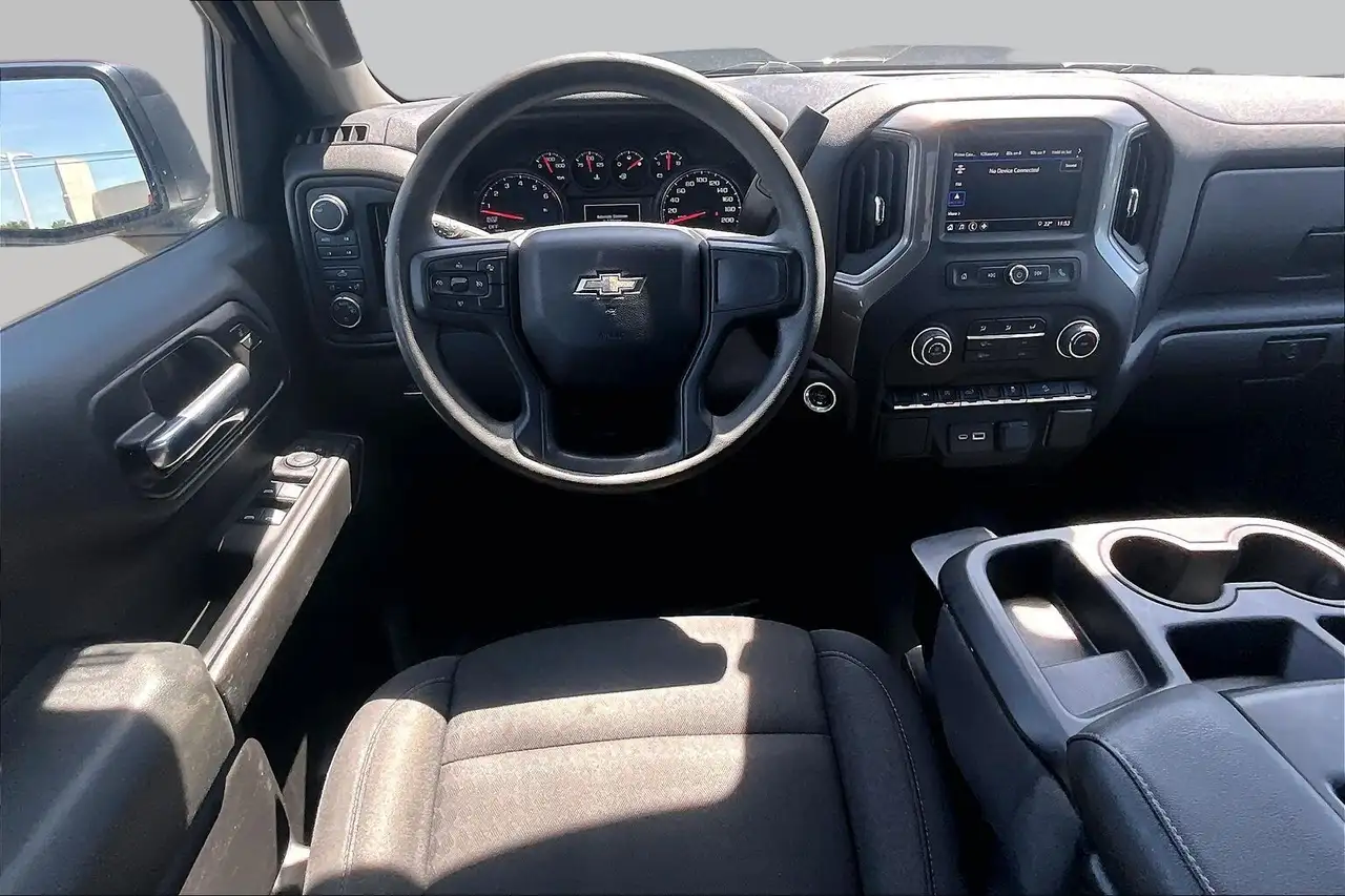 Chevrolet Silverado 1500 снимка Chevrolet Silverado 1500
