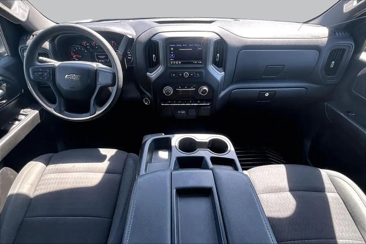 Chevrolet Silverado 1500 снимка Chevrolet Silverado 1500
