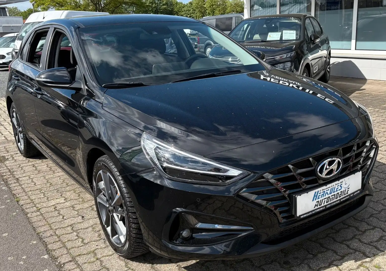 Hyundai i30 1.0 T-GDI Navi/Sitzheizung/Kamera/PDC Negro - 1