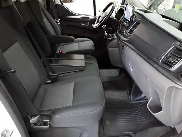 Ford Transit view 8