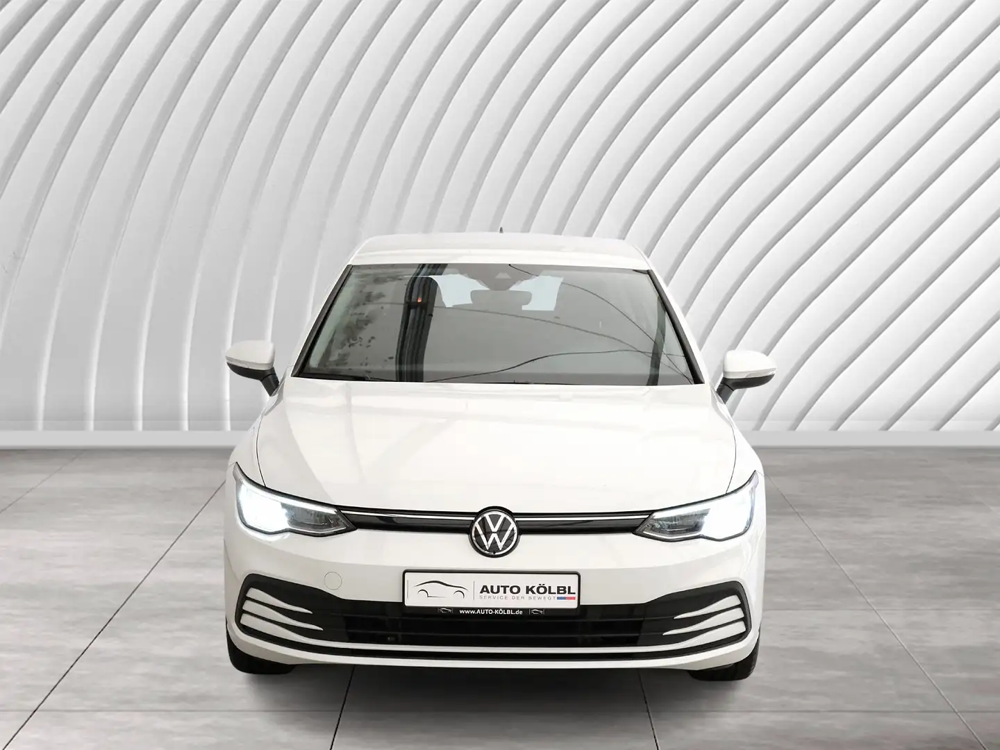 Volkswagen Golf VIII Lim. Life ACC NAVI LED PDC V+H DAB LM Wit - 2