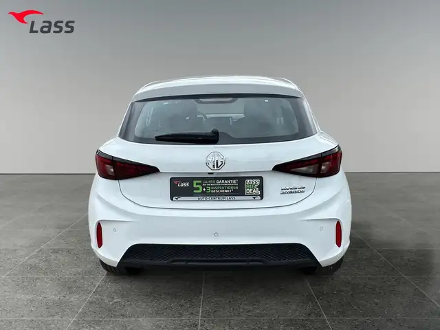 MG MG3 view 5