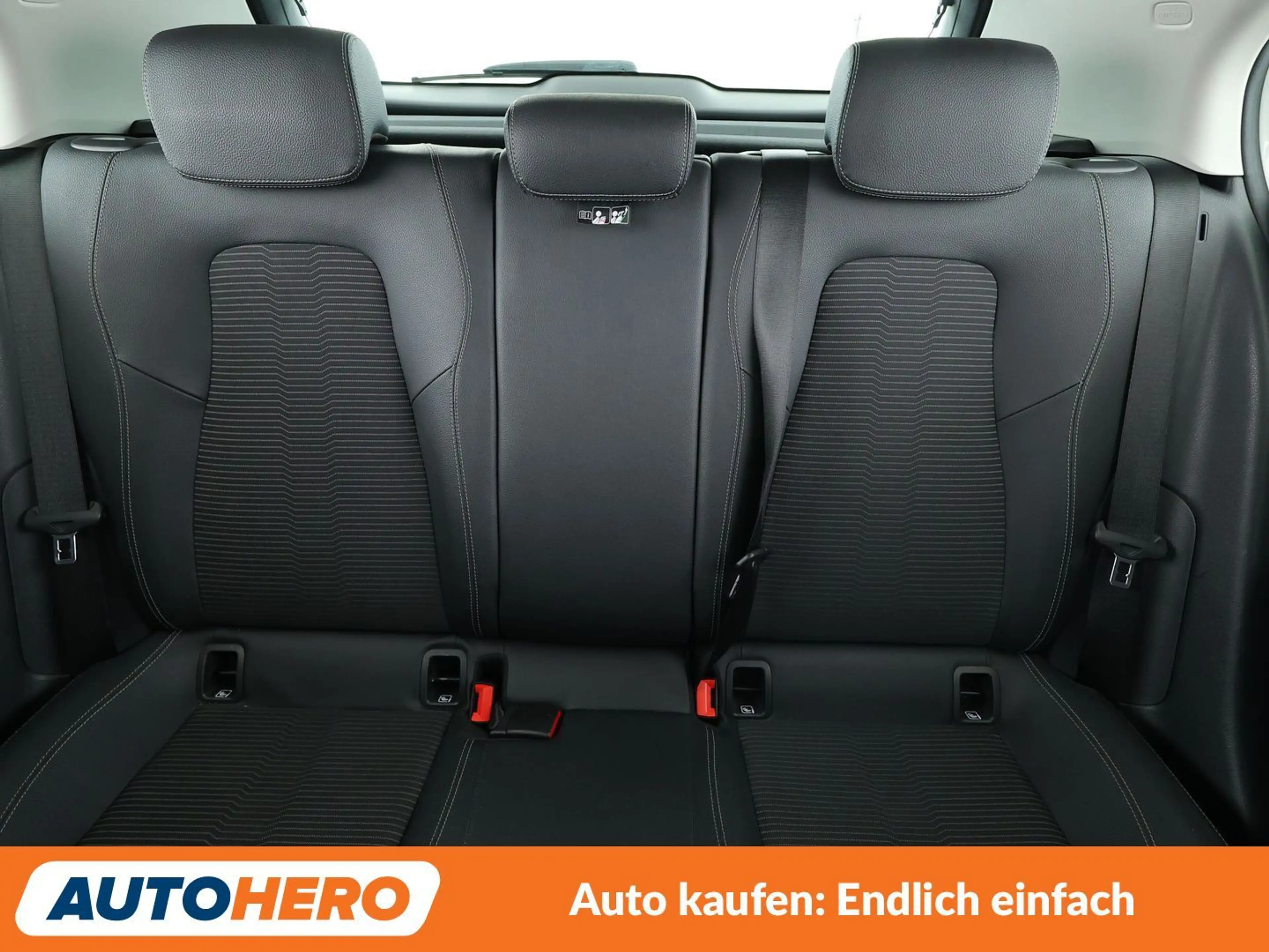 Mercedes-Benz A 220 A 220 d Progressive Aut*NAVI*LED*TEMPO*PDC*SHZ* — photo 15