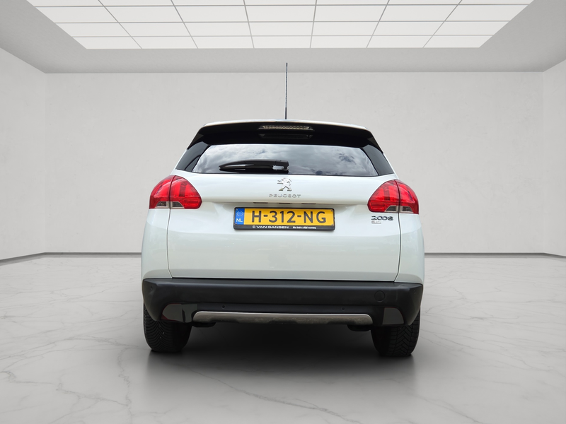 Peugeot 2008 1.2 PureTech Allure — photo 9