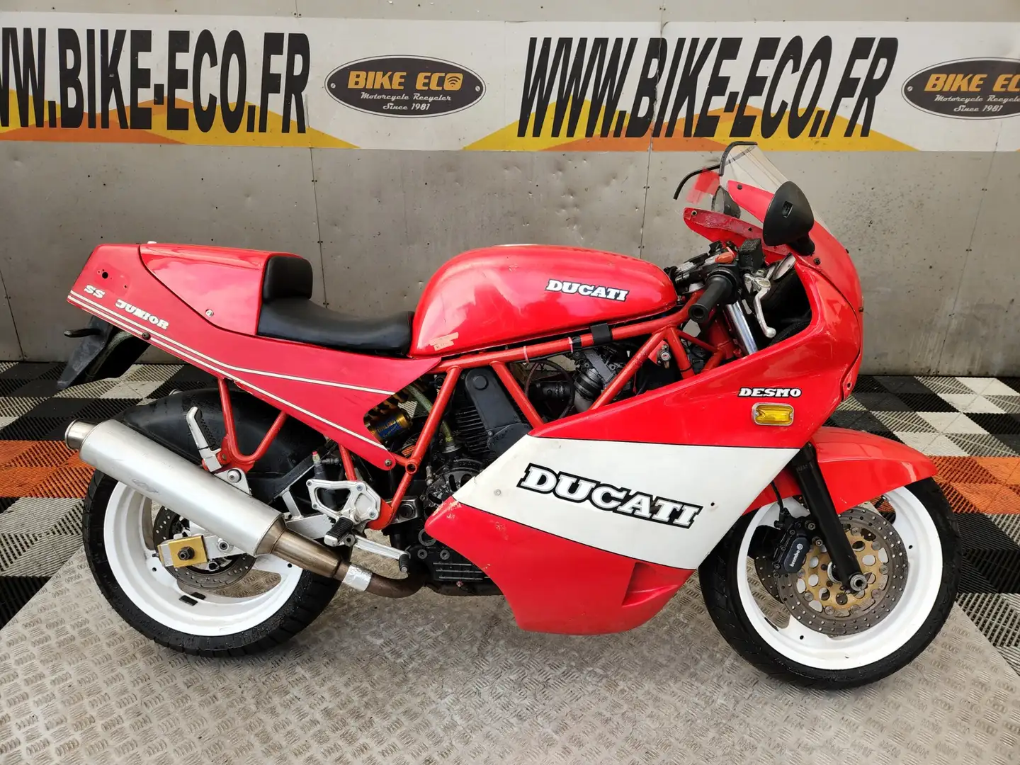 Ducati 900 SS Rouge - 1