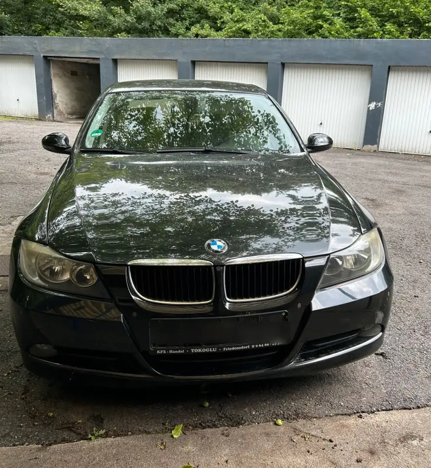 BMW 320