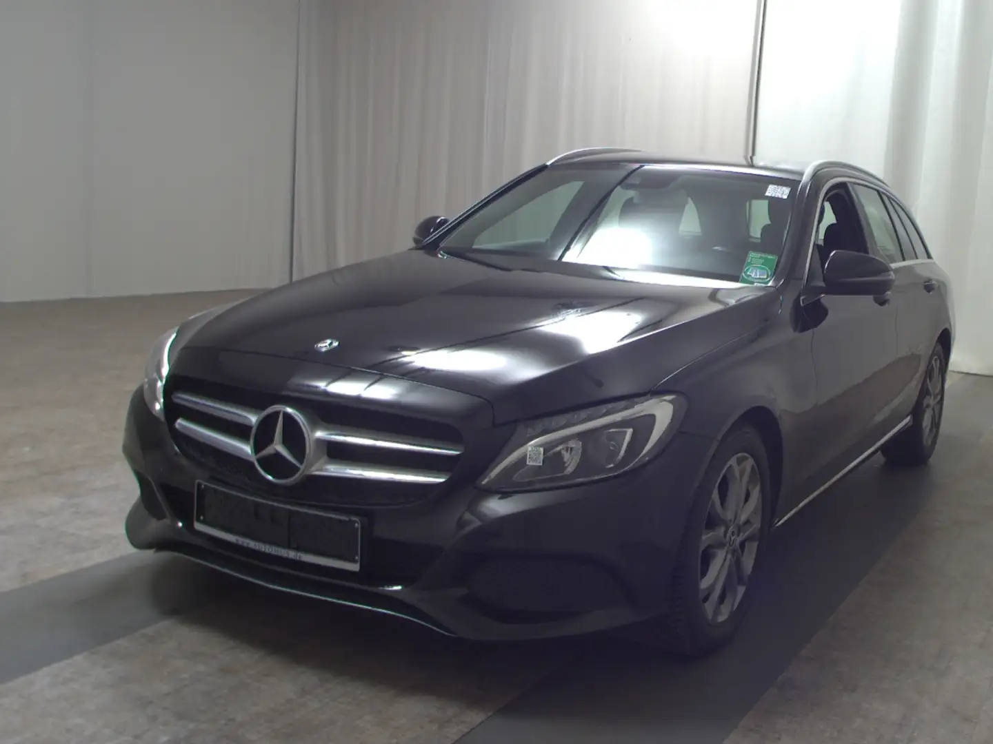 Mercedes-Benz C 200 T d- G Avantgarde Navi LED Leder el.Heck Noir - 2