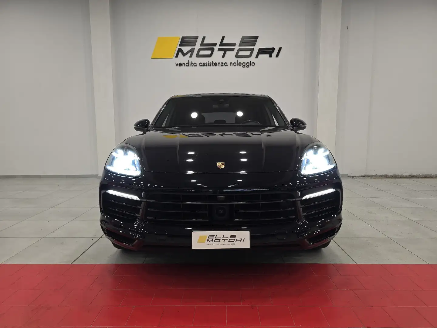 Porsche Cayenne Cayenne 2019  3.0 tiptronic Nero - 2