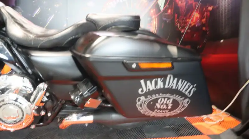 Harley-Davidson Street Glide - foto 3