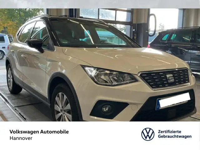 SEAT Arona 1.0 TSI Xcellence Business Navi PDC hinten