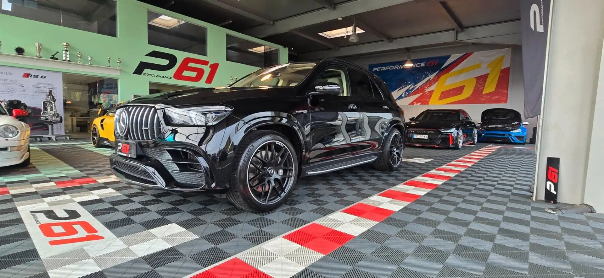 Mercedes-Benz GLE 63 AMG GLE -Klasse GLE 63 AMG 4Matic+ Schwarz - 2