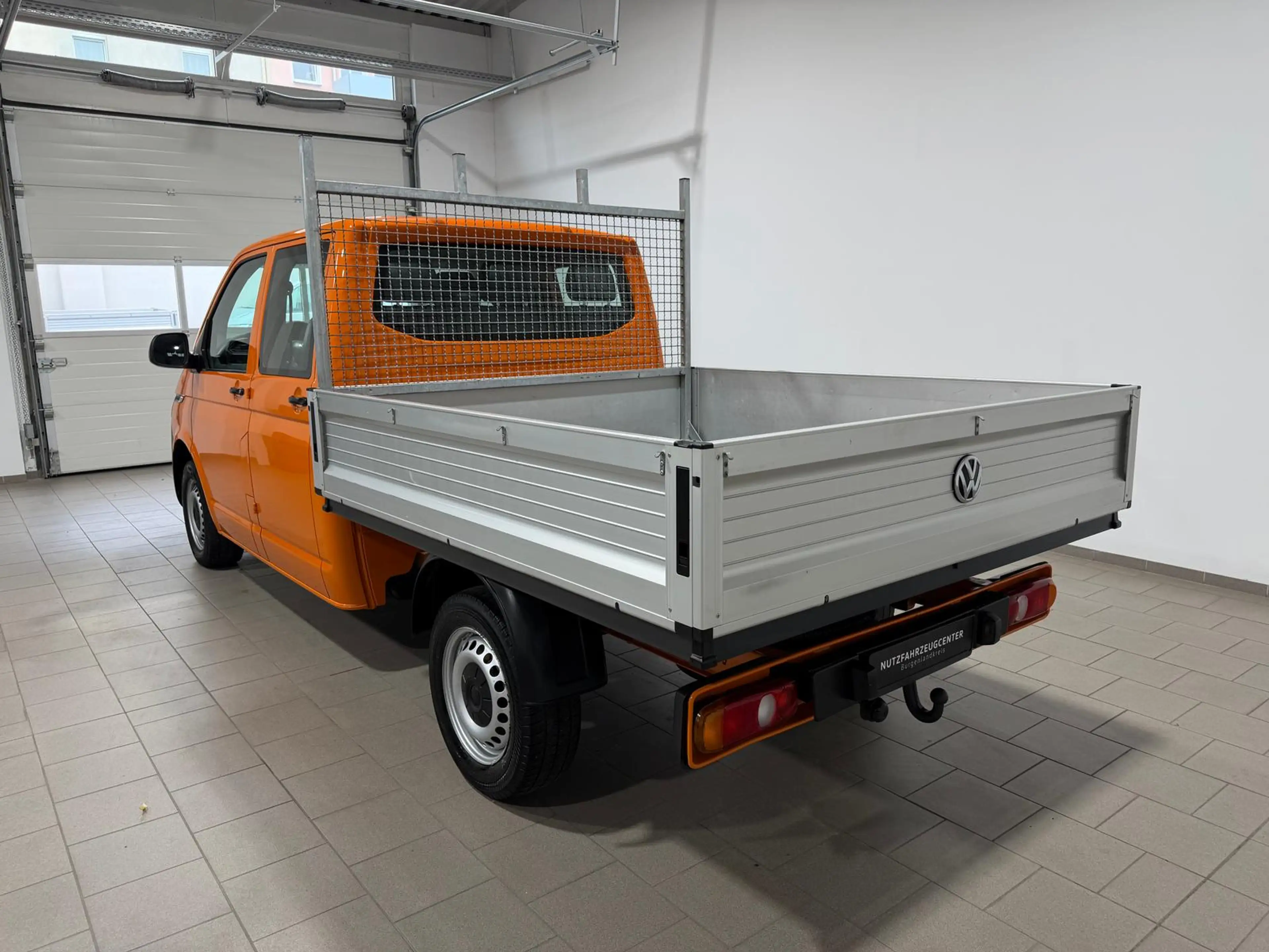 Volkswagen T6.1 Transporter T6.1 Pritsche-Doka (6-Si.),Klima,Radio,AHK — photo 4