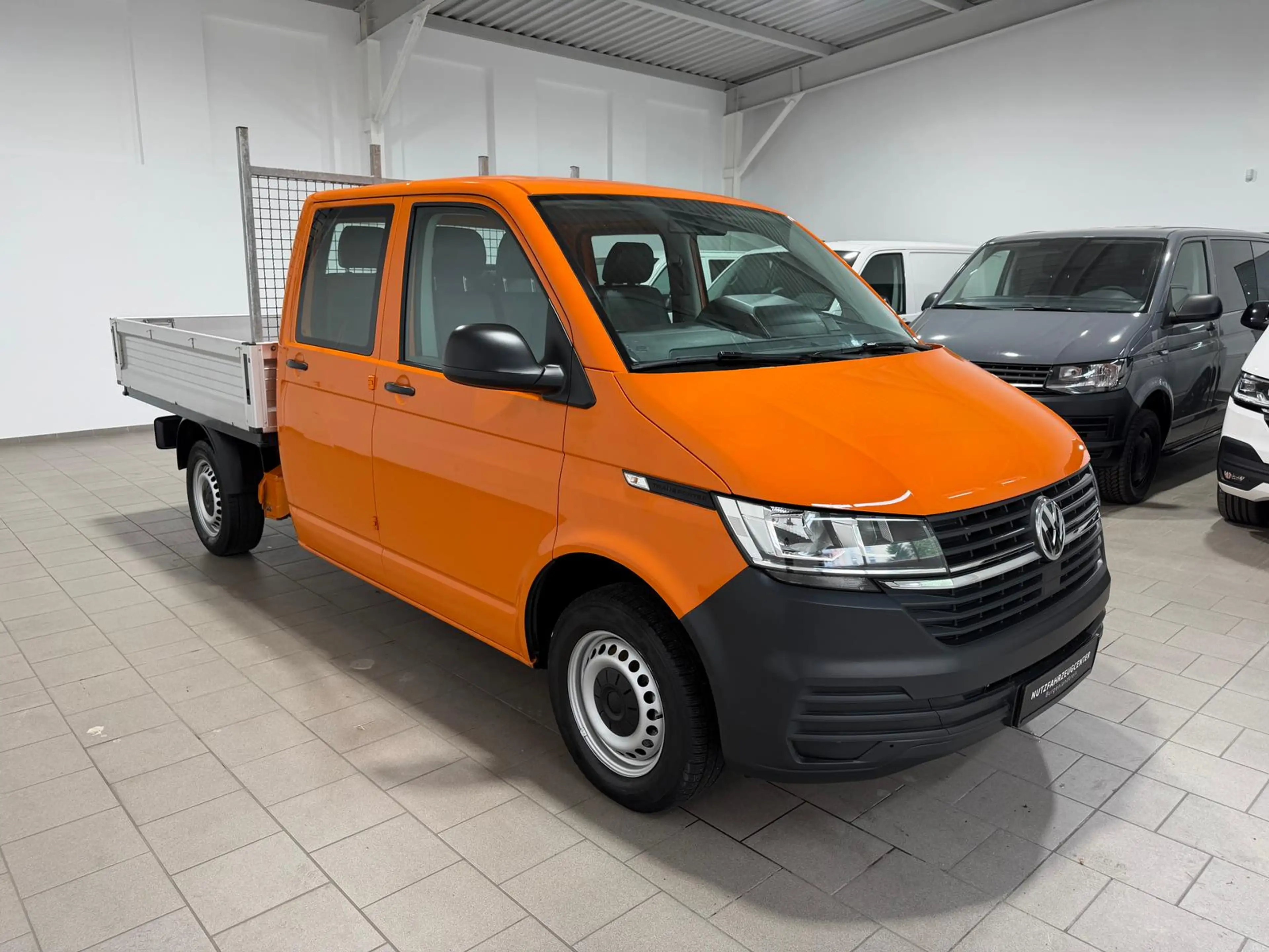 Volkswagen T6.1 Transporter T6.1 Pritsche-Doka (6-Si.),Klima,Radio,AHK — photo 2