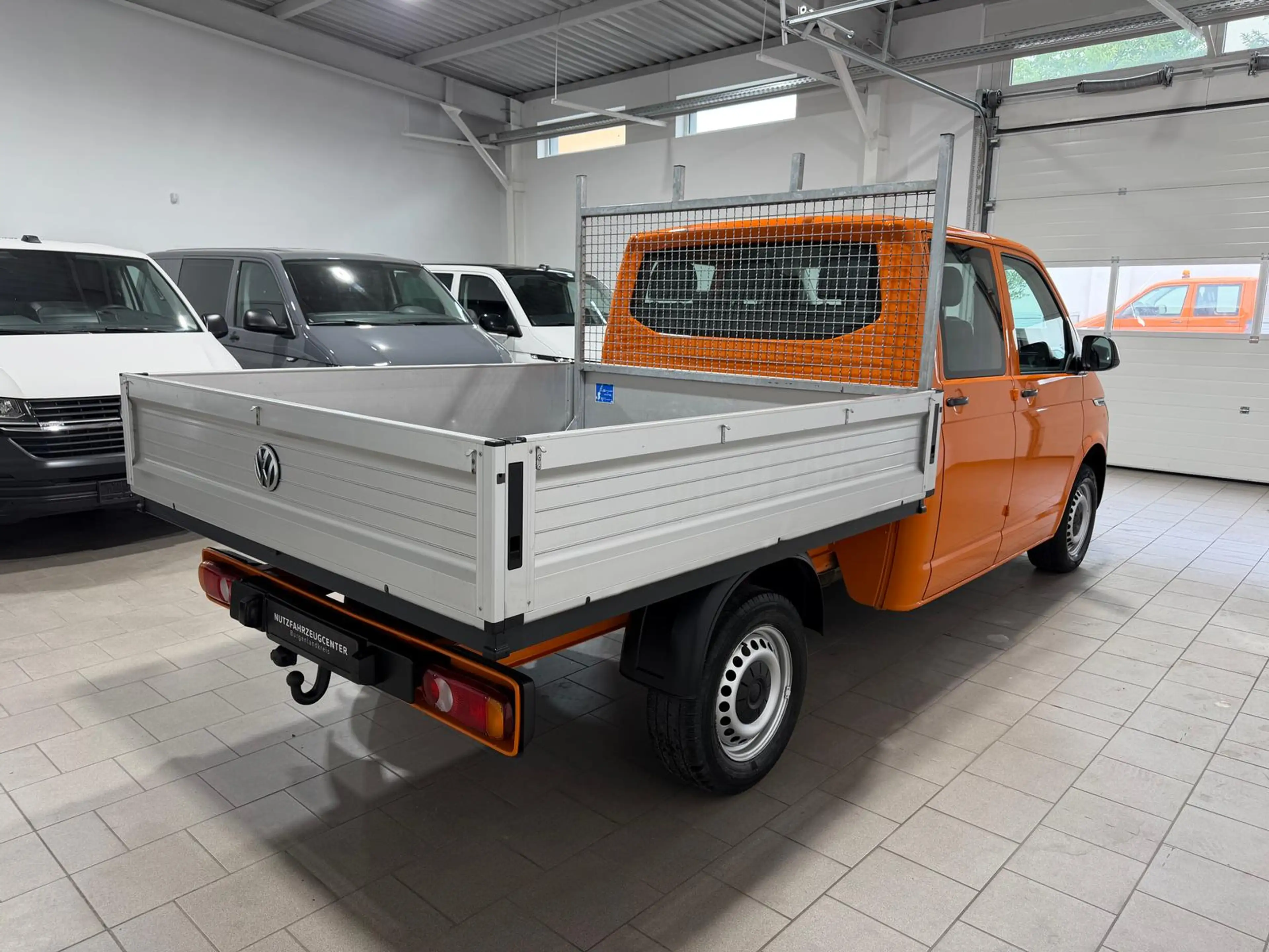 Volkswagen T6.1 Transporter T6.1 Pritsche-Doka (6-Si.),Klima,Radio,AHK — photo 3