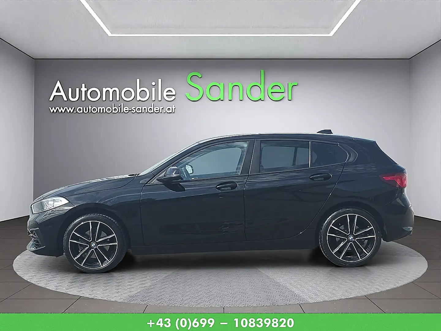 BMW 116 i Aut. Advantage *LED / NAVI / 18 ZOLL / 1.BESITZ* Schwarz - 2