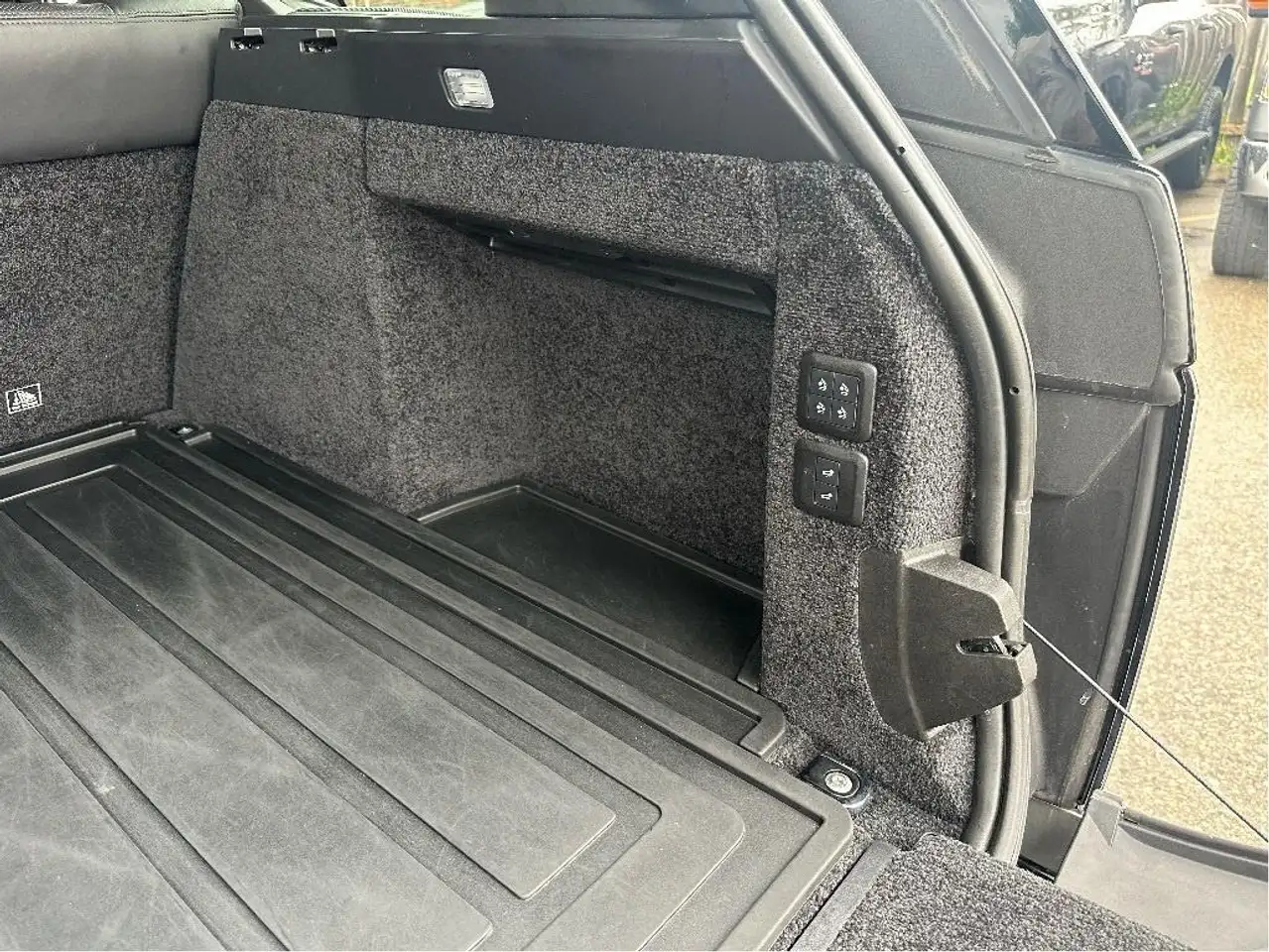 Land Rover Range Rover снимка Land Rover Range Rover