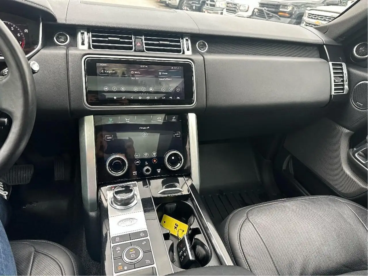 Land Rover Range Rover снимка Land Rover Range Rover