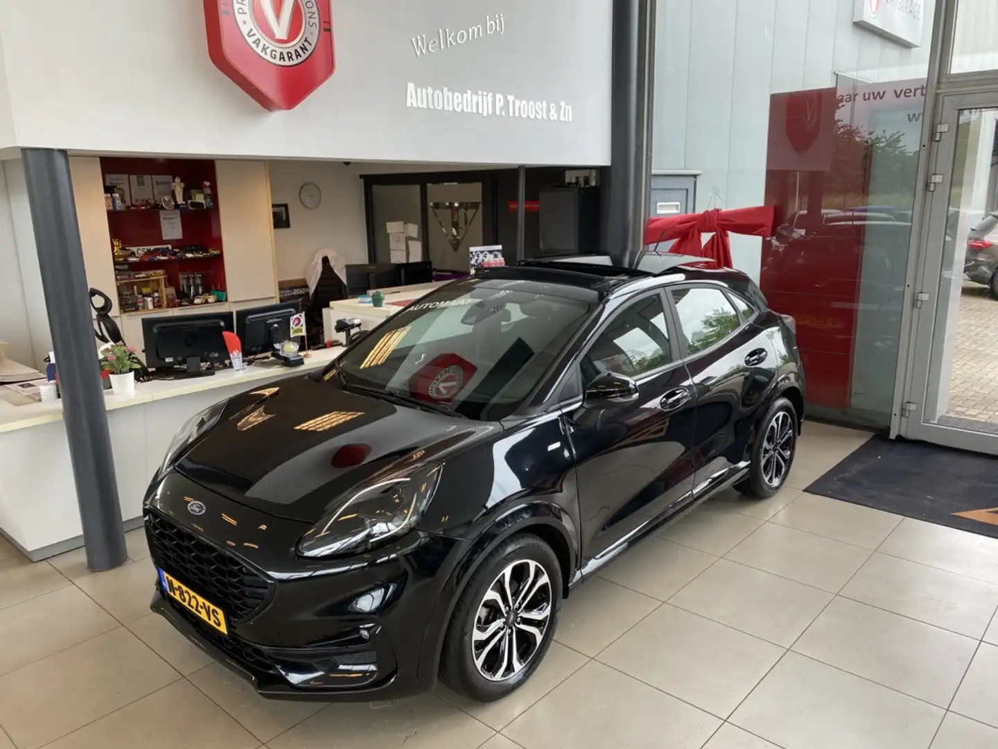 Ford Puma 1.0 EcoBoost Hybrid ST-Line,Automaat, Panoramadak, Zwart - 2
