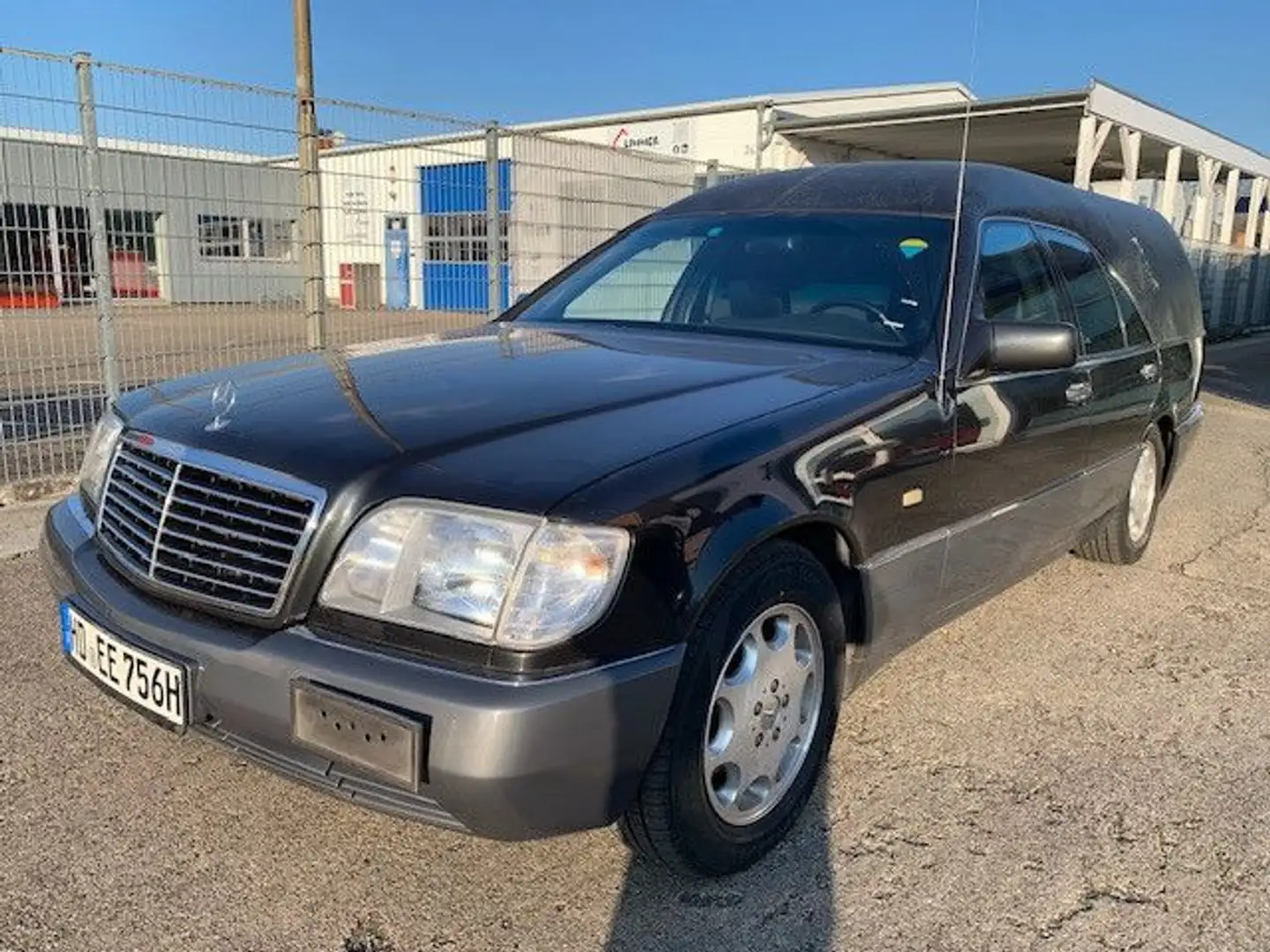 Mercedes-Benz S 320 Leichenwagen Oldtimer H-Kennzeichen 3-Sitzer Schwarz - 1