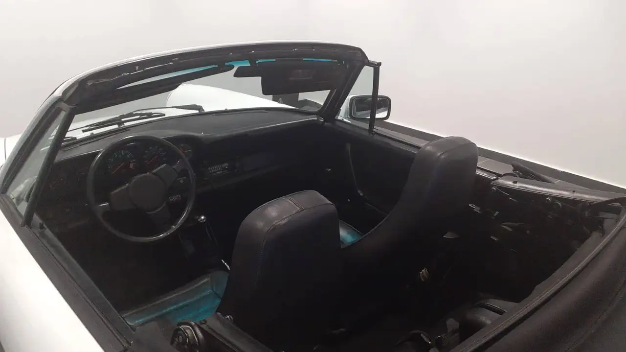 Porsche 911 3.2 Carrera Cabriolet, foto 10