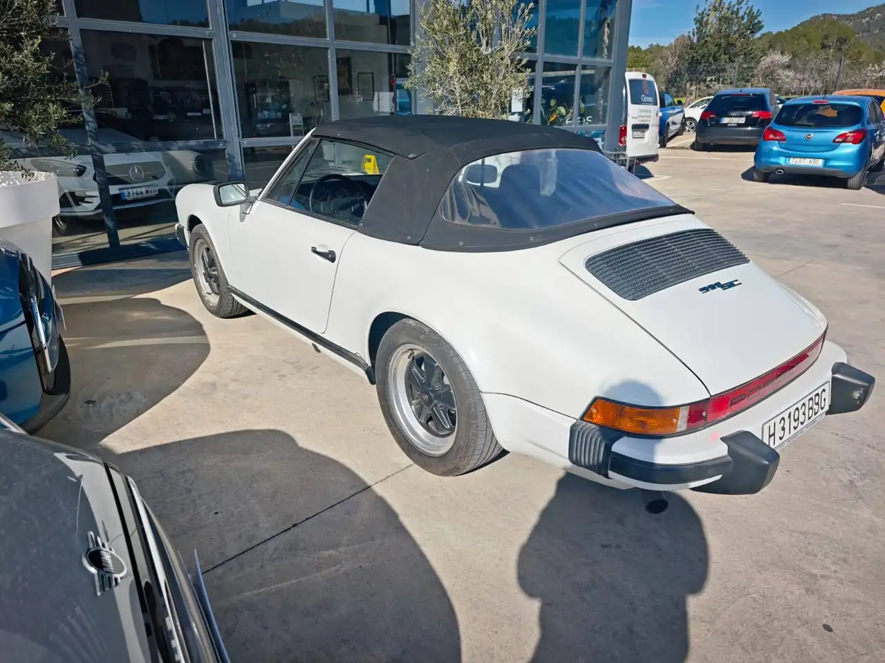 Porsche 911 3.2 Carrera Cabriolet, foto 6