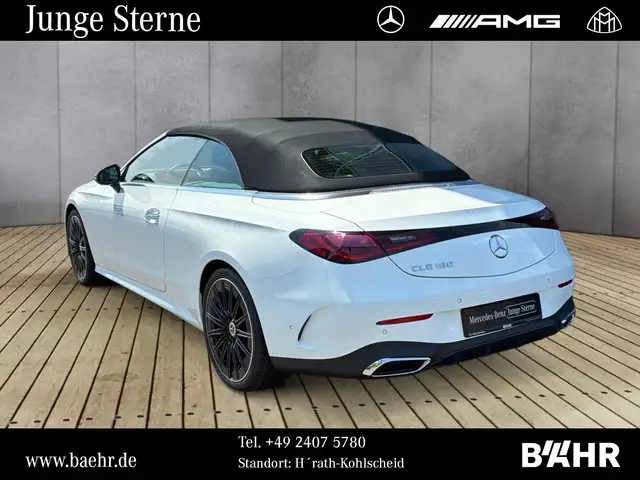 Mercedes-Benz Cle view 3