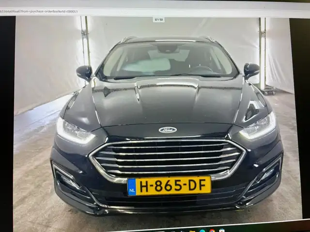 Ford Mondeo view 14