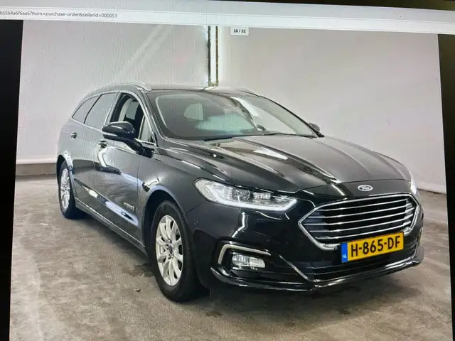Ford Mondeo view 4