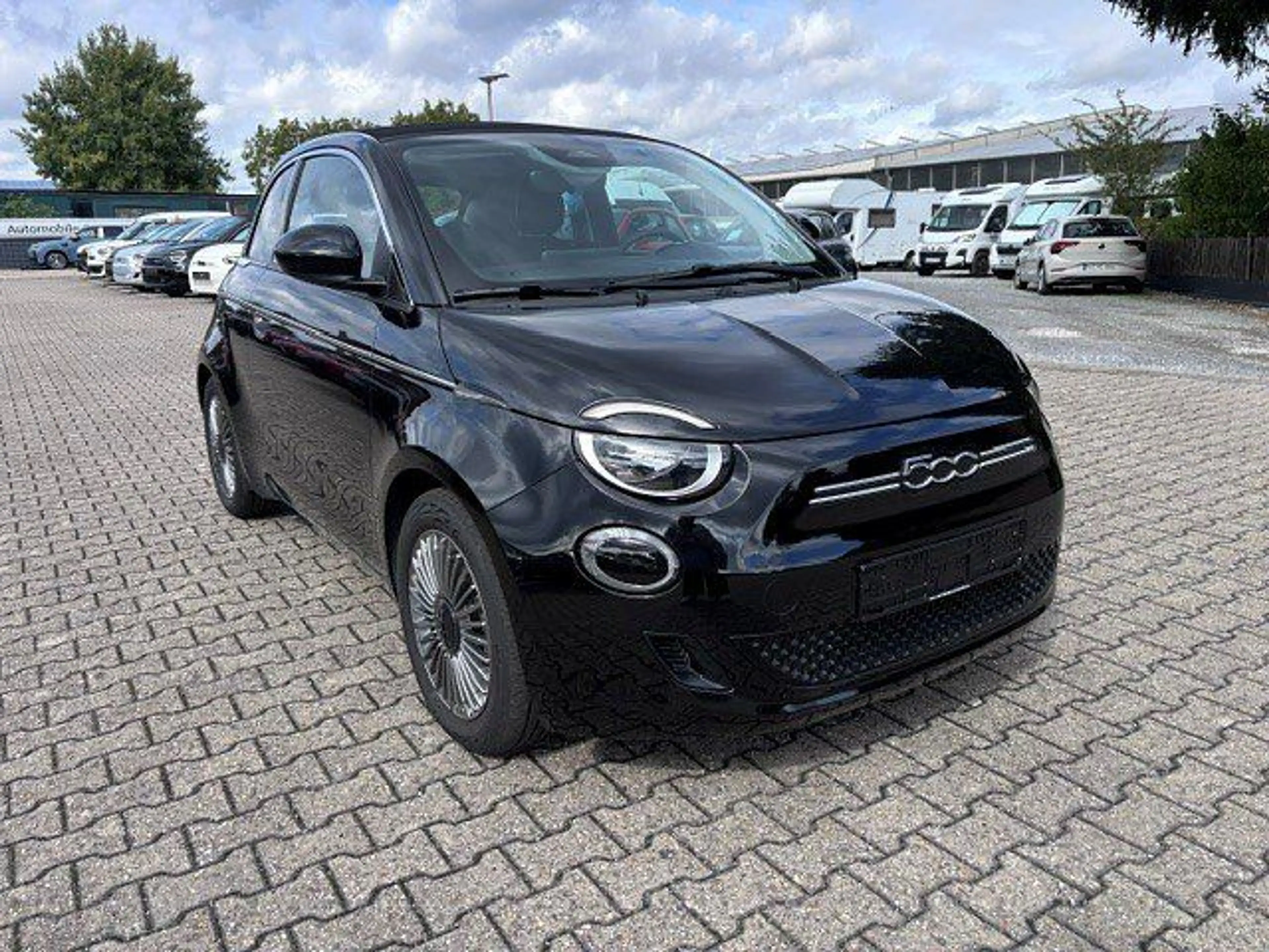 Fiat 500e Cabrio 42kWh #AppleCarPlay — photo 3