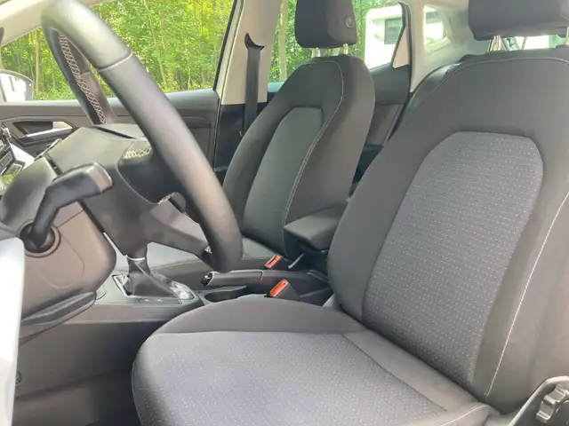 SEAT Ibiza view 9