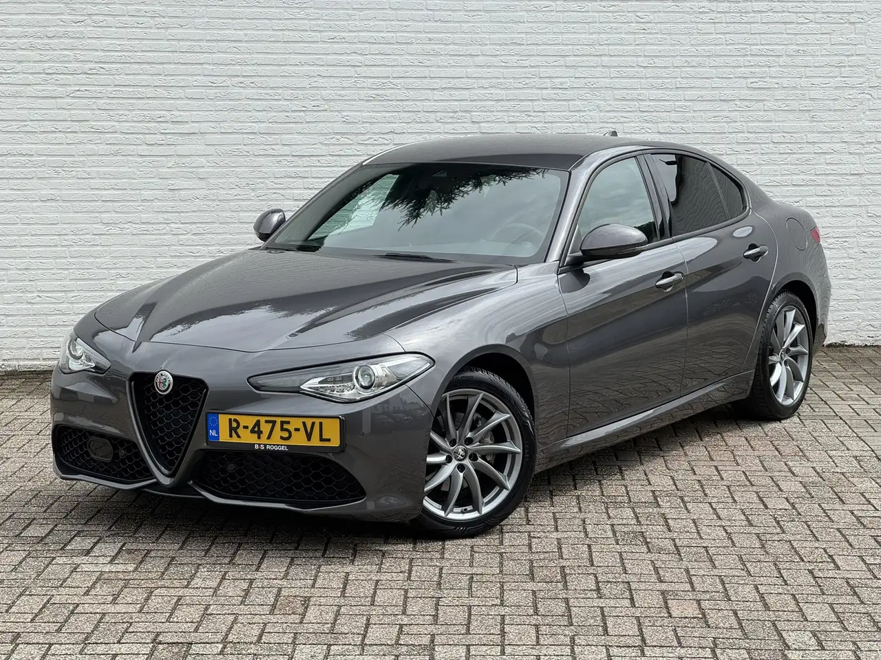 Alfa Romeo Giulia 2022 — фото 11