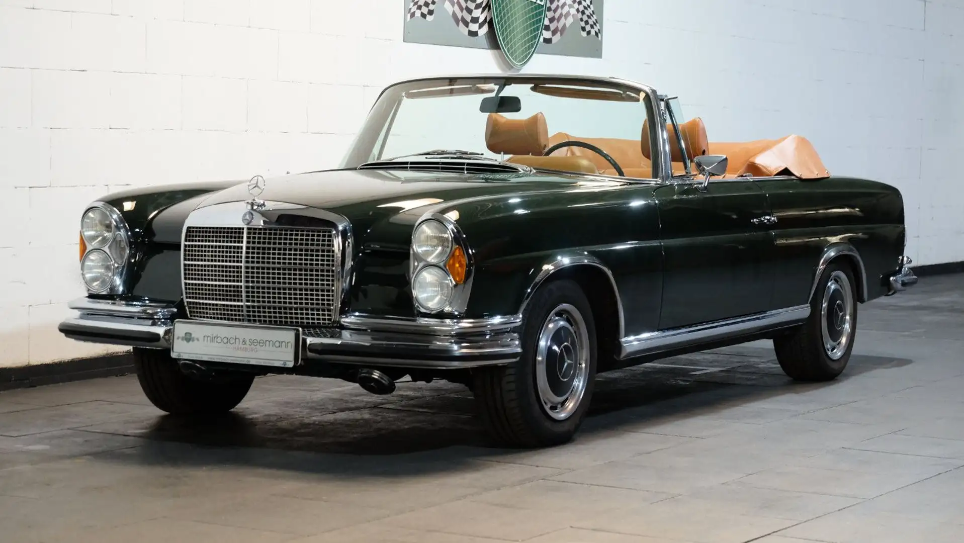 Mercedes-Benz 280 SE Cabrio 6.9-Liter-V8, Spezialumbau - Top! Vert - 1