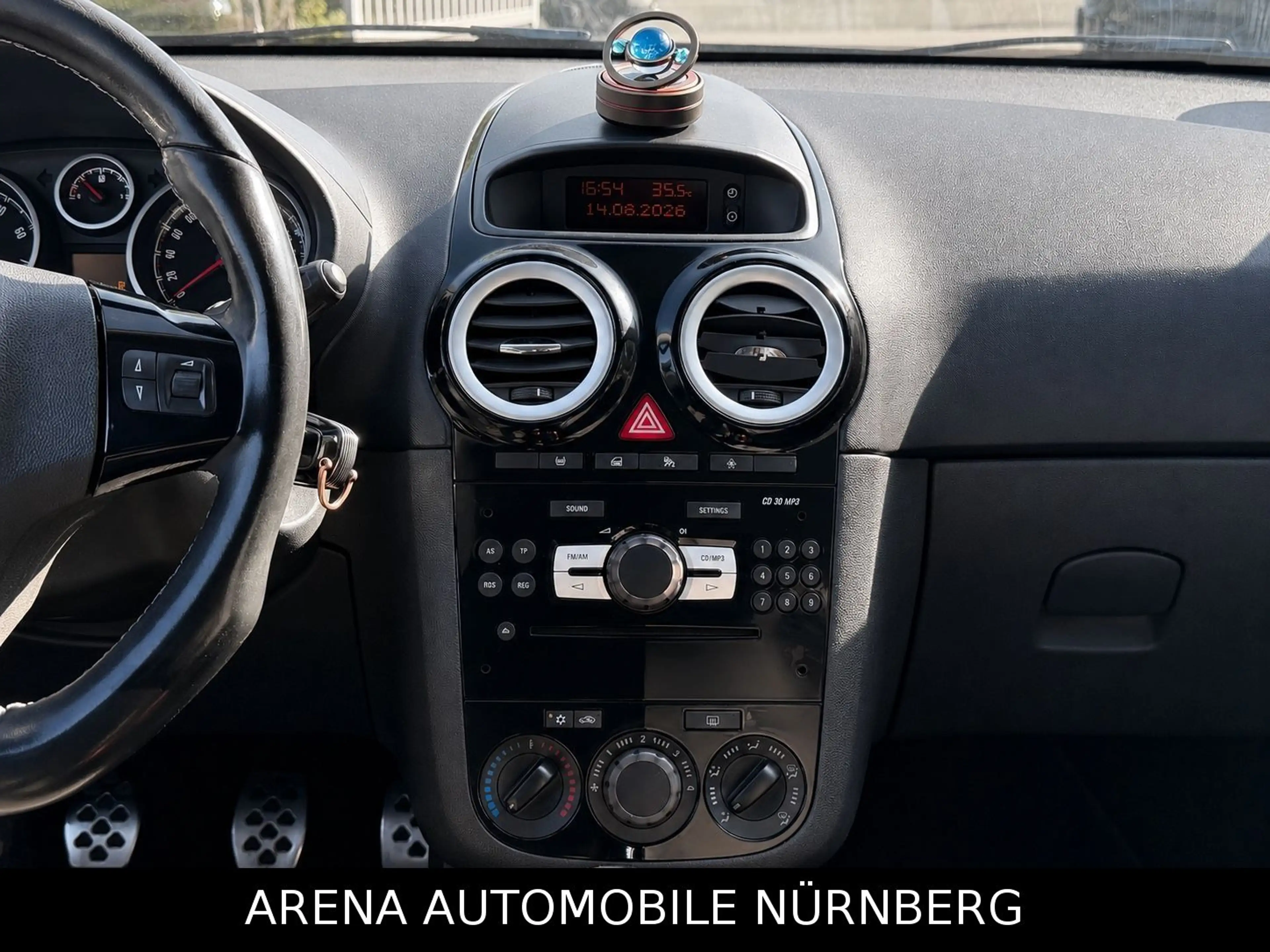Opel Corsa D OPC*Recaro* — photo 14