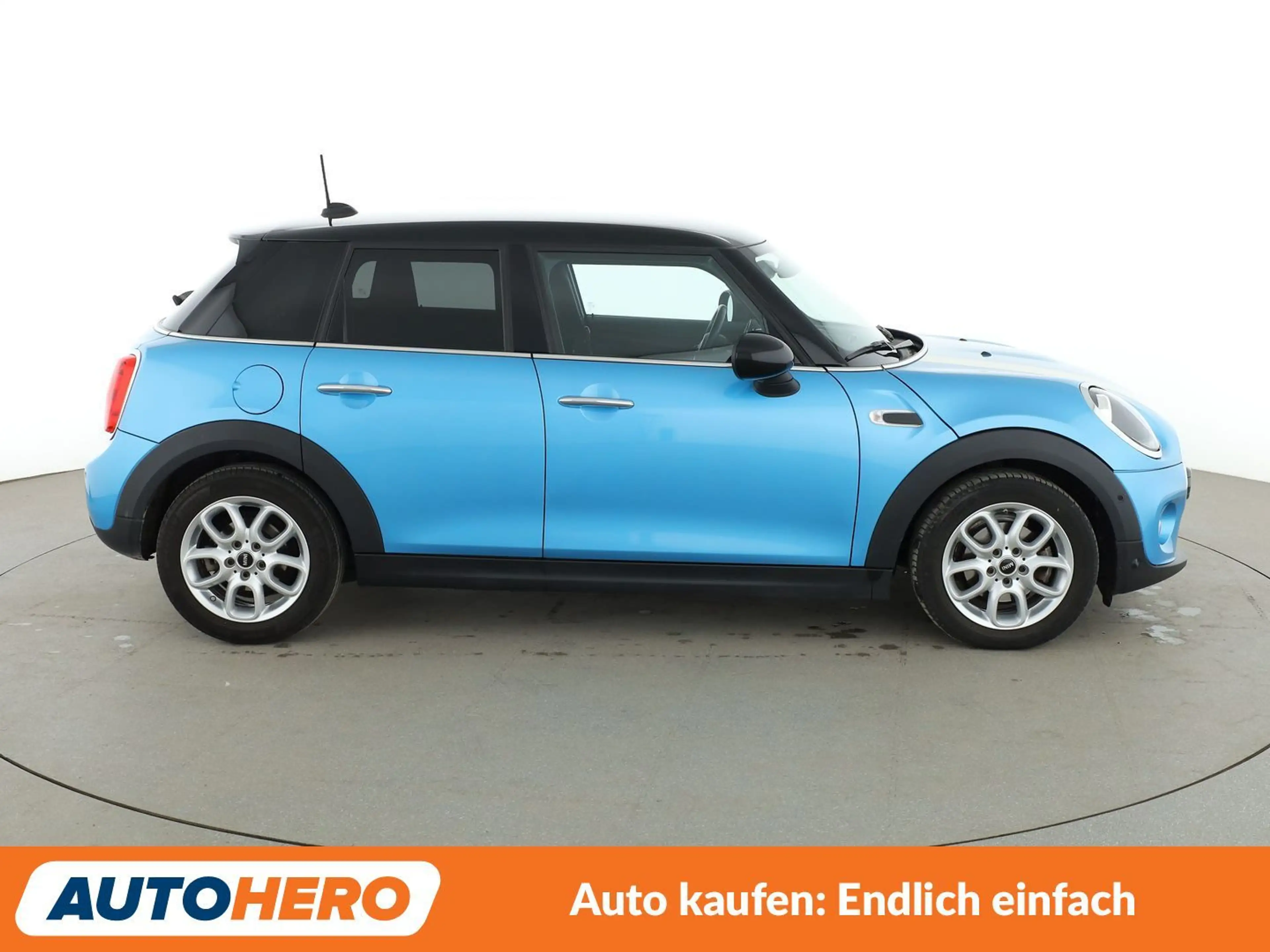 MINI Cooper D Cooper D *NAVI*TEMPO*PDC*SHZ*KLIMA* — photo 7