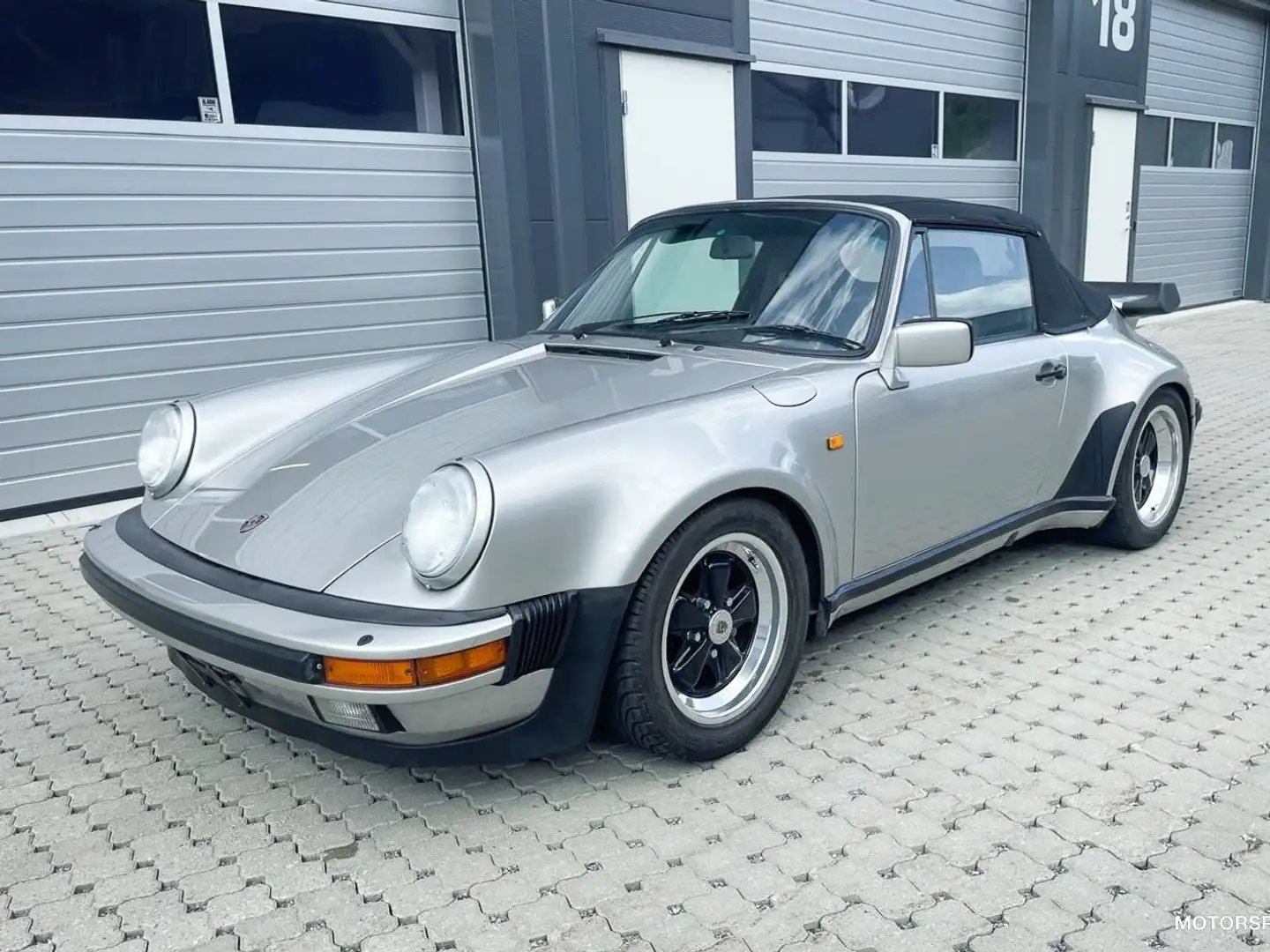 Porsche 911 SC Targa 930 Turbo Umbau 3,3l Argent - 2